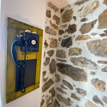 Calm Stone House Elemm Apartman *