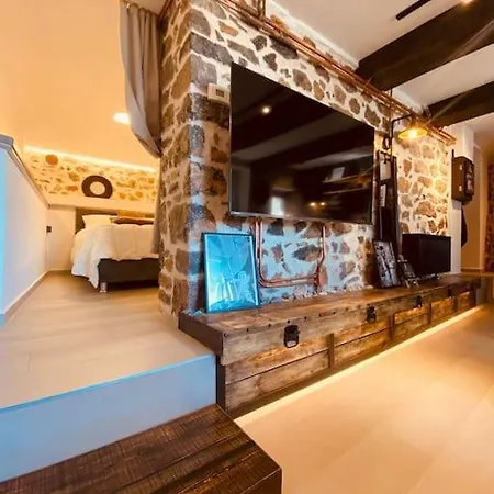Apartman Calm Stone House Elemm Kasztoriá
