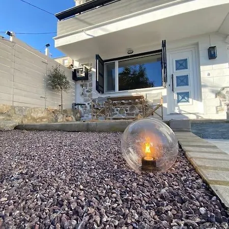 Apartman Calm Stone House Elemm Kasztoriá