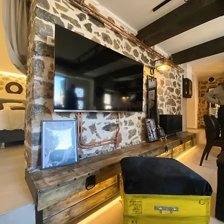 Apartamento Calm Stone House Elemm Kastoria