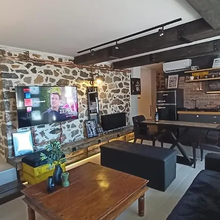Apartman Calm Stone House Elemm Kasztoriá