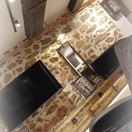 Calm Stone House Elemm Kastoria