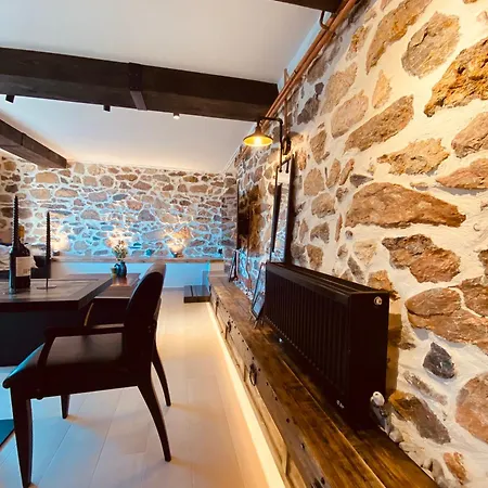 Apartman Calm Stone House Elemm Kasztoriá
