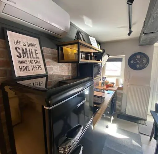 Calm Stone House Elemm *